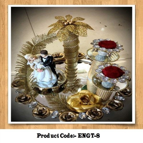 Engagement Tray
