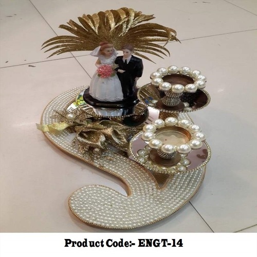 Engagement Tray