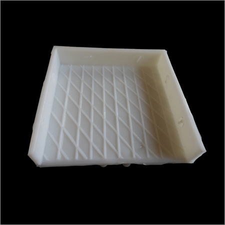 Heavy Plastic Angle End Cap