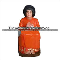 Shri Satya Sai Baba Statue
