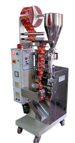 R O MINERAL WATER POUCH  PACKING MACHINE 