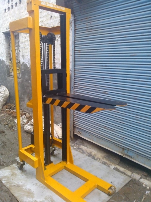 Manual Stracker