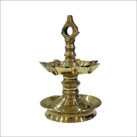 Sara Vilakku or Hanging Oil Lamp in Brass