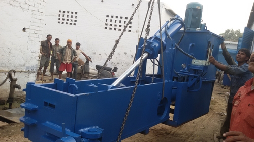 Metal scrap baling press
