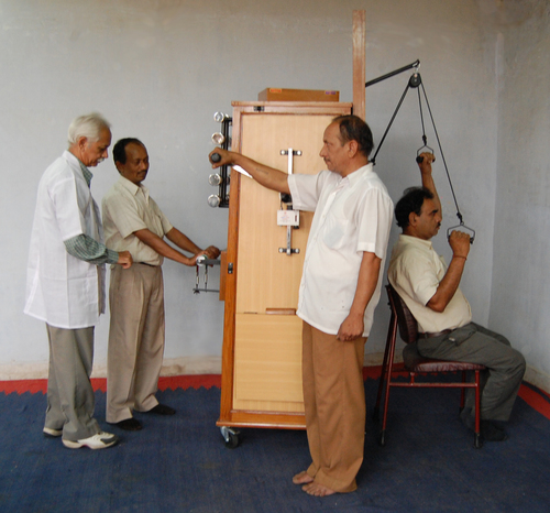 Upper-Extremity Exercise Station