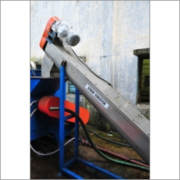 Removal Waste From Plastic During Washing