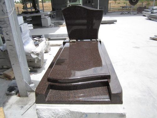Belgium style granite monument
