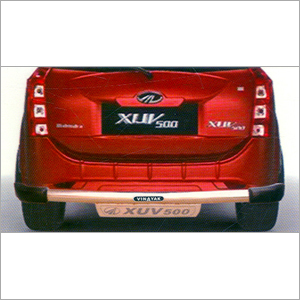 XUV 500 Boxer Rear Guard