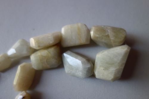 natural yellow aquamarine faceted nuggets  beads  9x20mm to 8x24mm 7 inch single strand 