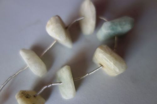 natural yellow aquamarine faceted nuggets  beads 9x20mm 7 pcs in a bag 