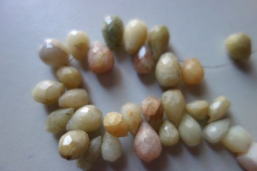 yellow aquamarine faceted drops 7x11mm to 8x14mm 21pcs in a bag 