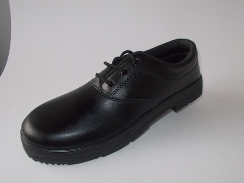 DELUX SCHOOL SHOE