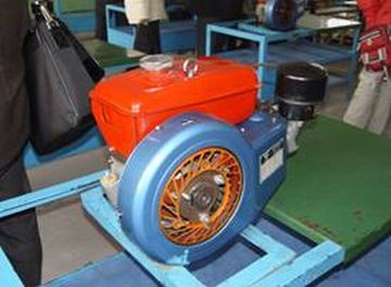 WORKING MODEL OF 1 CYLINDER, 4 STROKE CI ENGINE