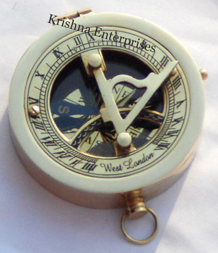 Sundial Flap Compass