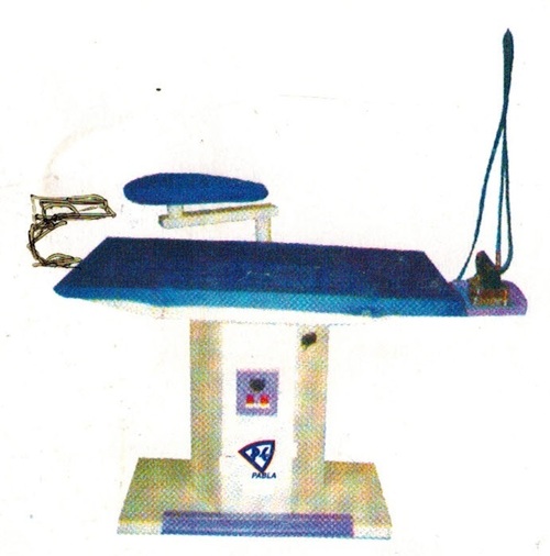 VACUUM TABLE WITH BUCK