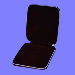 Zipped Jewellery Box