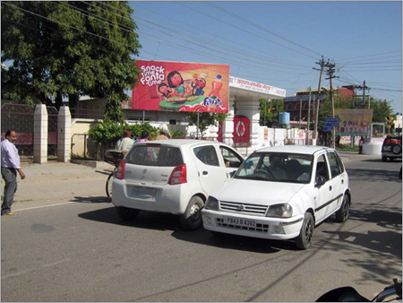 Urban Estate Size 16x 8