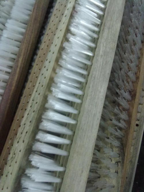 roll body brush