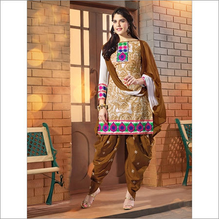 Ayesha Takia Salwar Suit