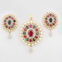 Zircon Pendant Sets - Cubic Zirconia, 15-20 Mm, Gold | Elegant Design, Prong Setting, Formal & Casual Wear