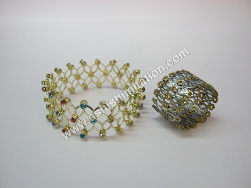 Brass Twist Bangle