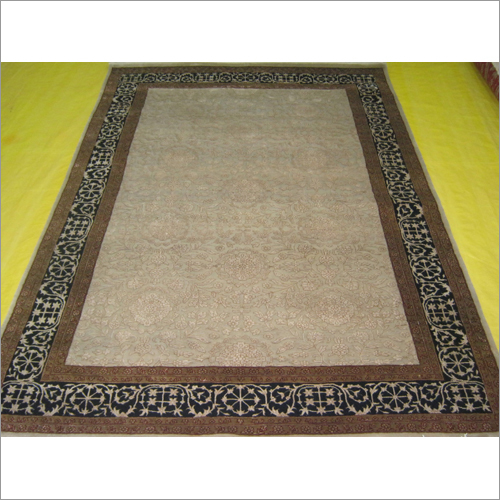 Bt Hand Knotted Carpet