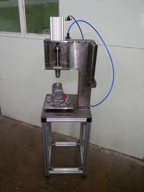 Small Pneumatic Presser Small Pneumatic Presser