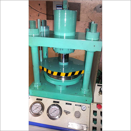 Compression Test Bench