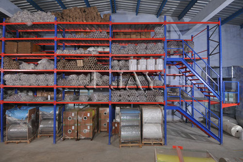 Multi-Tier Long Span Shelve Racking