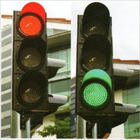 Led Road Traffic Signal Light - 300 Mm Dia, Molded Uv Stabilized Lens | Remote Controlled, Manual Function, Power Savings Up To 90%