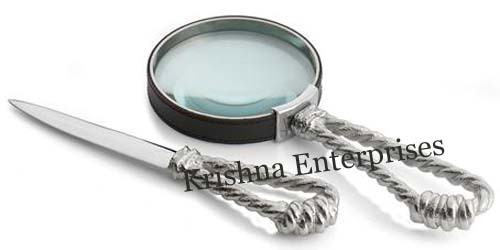 Rope Magnifying Glass