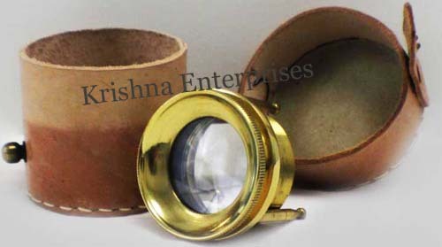 Magnifying Tripod With Cover