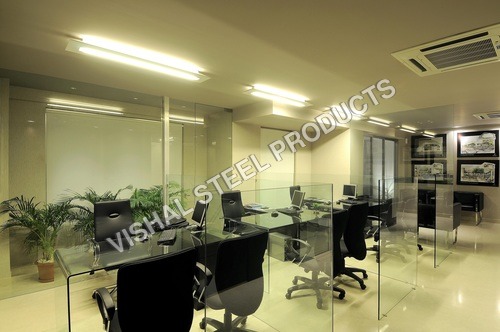 Modular Office Workstation Carpenter Assembly