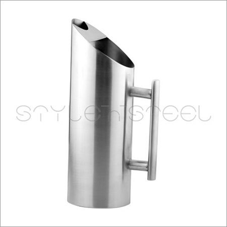 Premium Water Jug W/Rod Handle