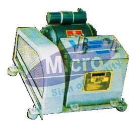 Vacuum-pumps