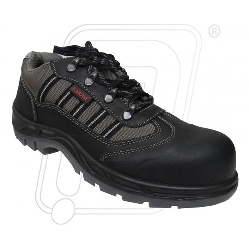 Sporty Look Safety Shoes