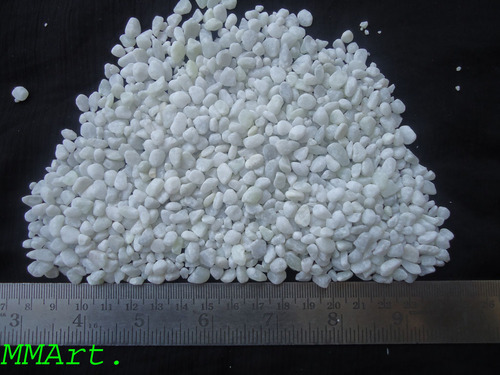 semi round white marble pebbles stone / 50 % roudn white marble pebbles and gravels /