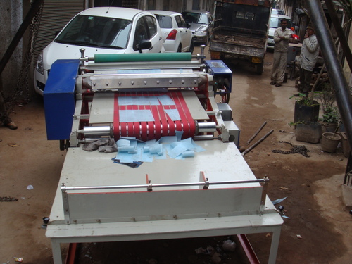 Reel Paper Sheet Cutting Machine