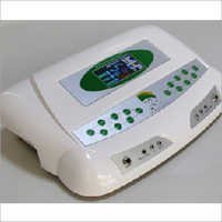 Cream And Green Detox Machine