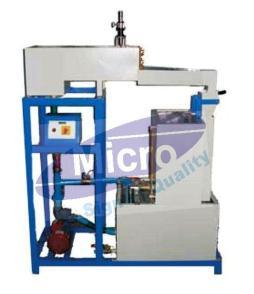 Discharge Over Notches Apparatus