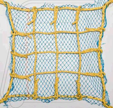 Safety net with overlay net