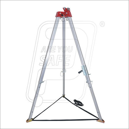 Safety Tripod And Winch