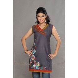 WOMEN KURTI - Cotton Blend, Gray, Hip Length | Stylish Design, Comfortable Fit, Floral Print, Sleeveless, V-Neck
