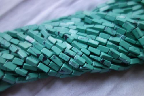 Emerald Cut 10 Strandx14 Inch Indian Turquoise Green Lining  3X5Mm To 3X9Mm Plain Cube Beads Single Strand 