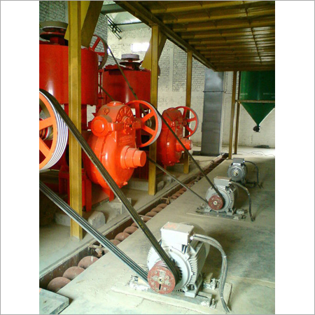 Continuous Automatic Oil Expeller - High-Grade Steel, Customizable Dimensions, Variable Frequency | Water-Cooled, Compact Design, Easy Operation, Impeccable Performance, Low Power Costs