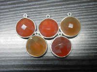 A lot of 50 Piece 92.5 Sterling Silver Red Agate Gemstone Connectors