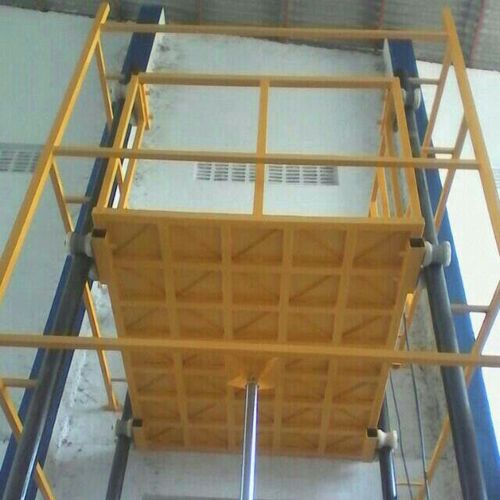 Hydraulic Goods Lift