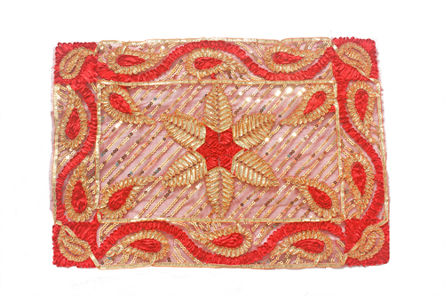 Designer Chunri Manufacture