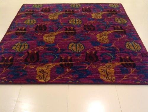 Modern Hand Knotted Carpet