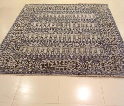 Hand Knotted Wool Silk Carpets